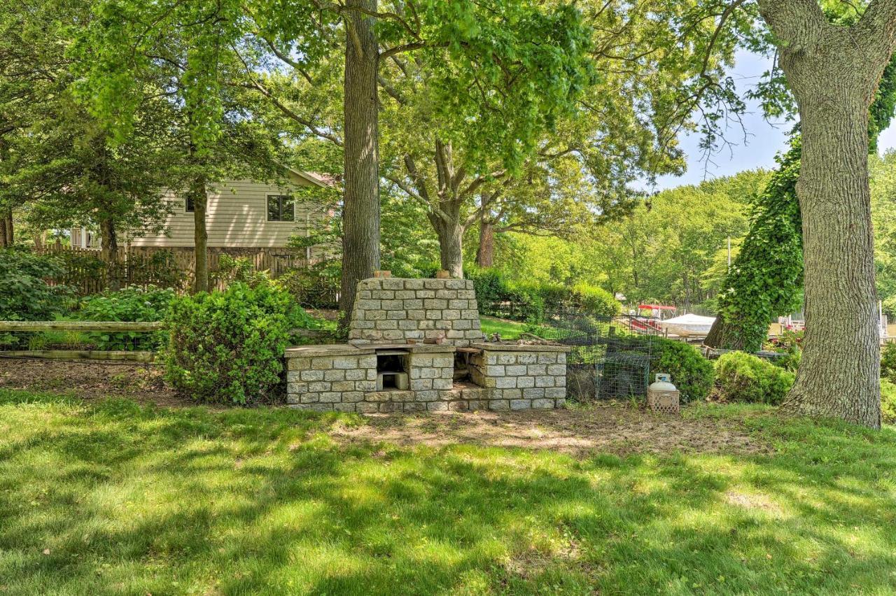 Waterfront Annapolis Home Fire Pit And Fishing Pier Екстер'єр фото